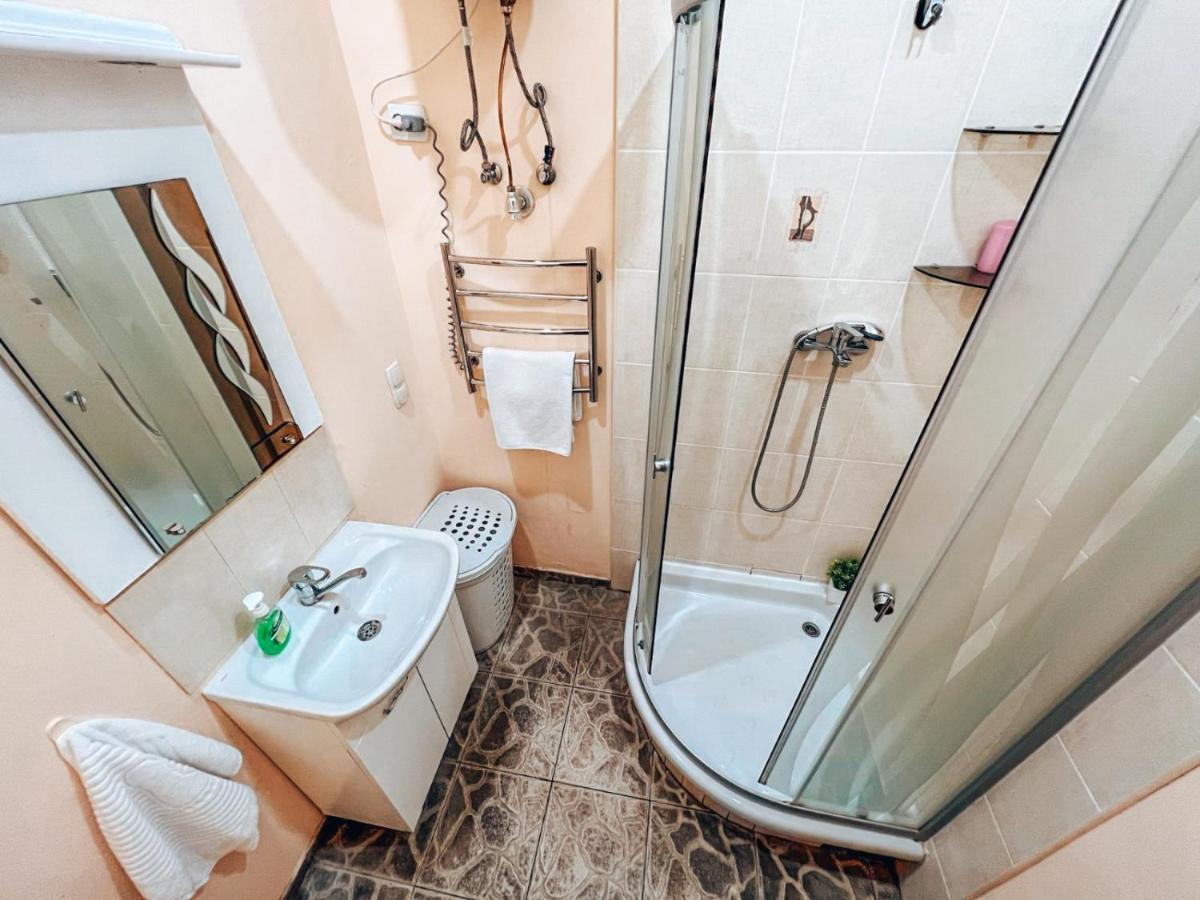 Apartments On Kreshchatik 17 Kiev Luaran gambar
