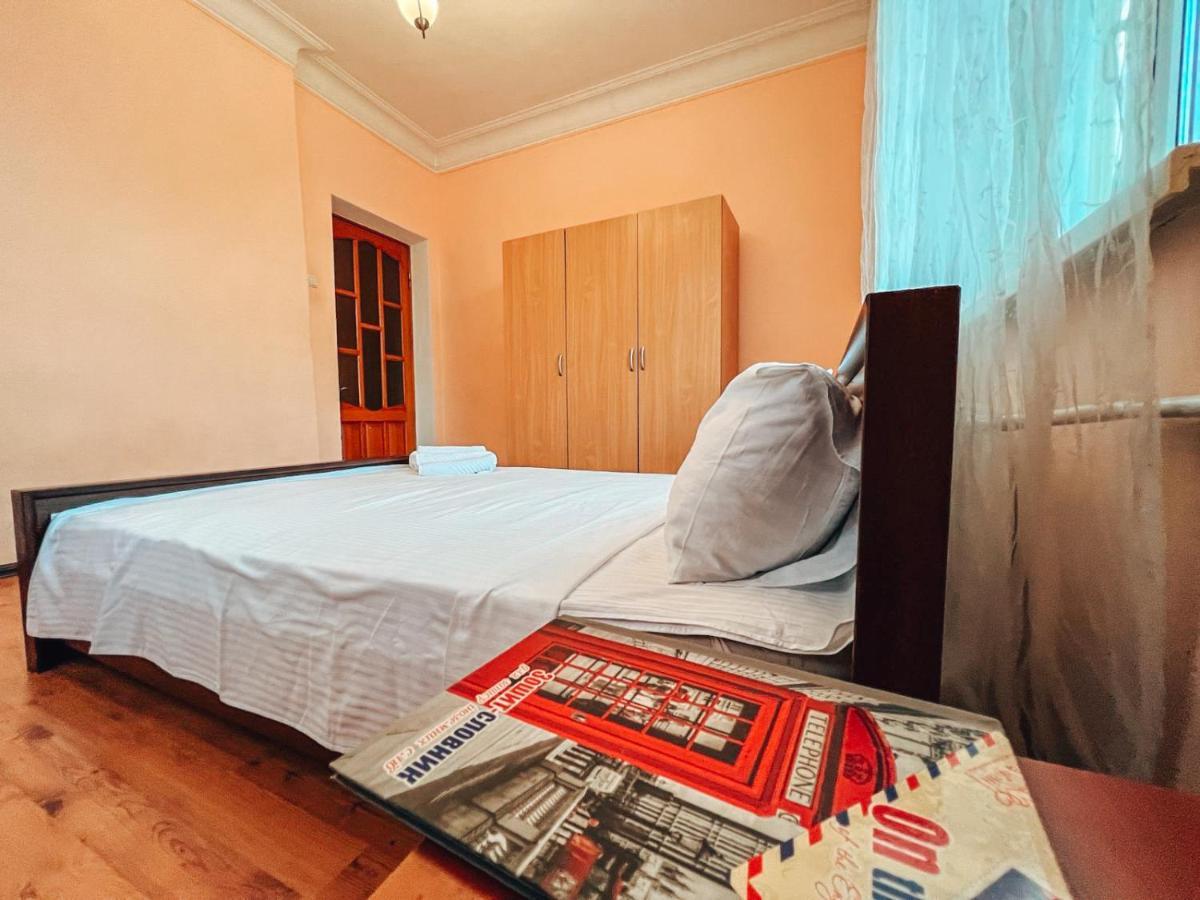 Apartments On Kreshchatik 17 Kiev Luaran gambar